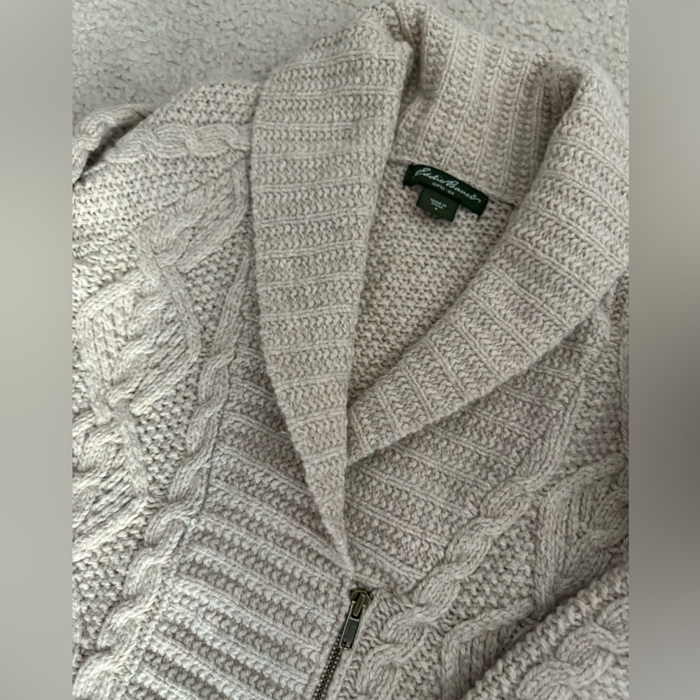 Cable Knit Eddie Bauer Sweater - oatmeal / ivory color - size S